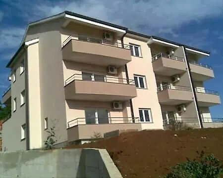 Apartment Hajdo *